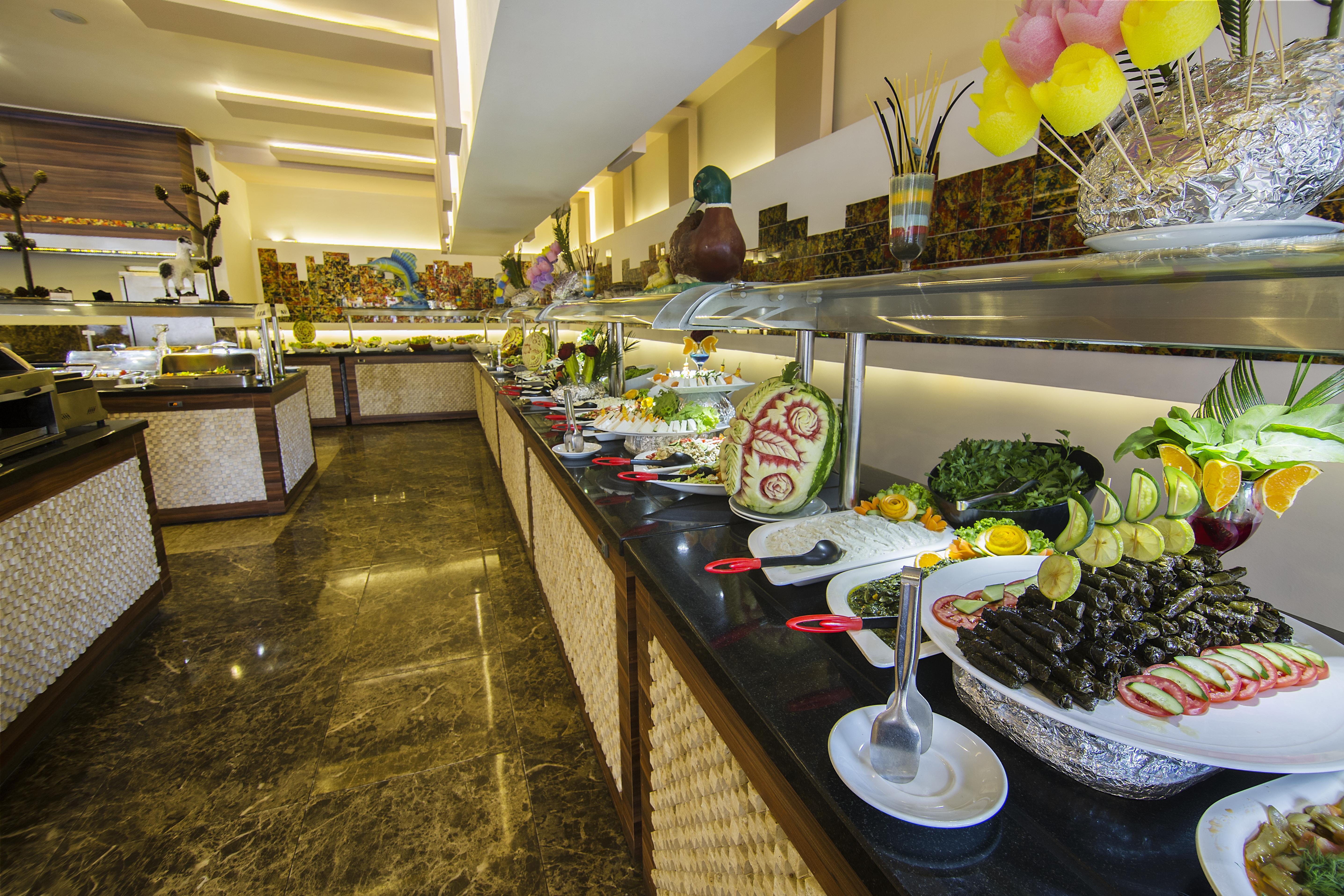 Kleopatra Royal Palm Hotel อลันยา ภายนอก รูปภาพ