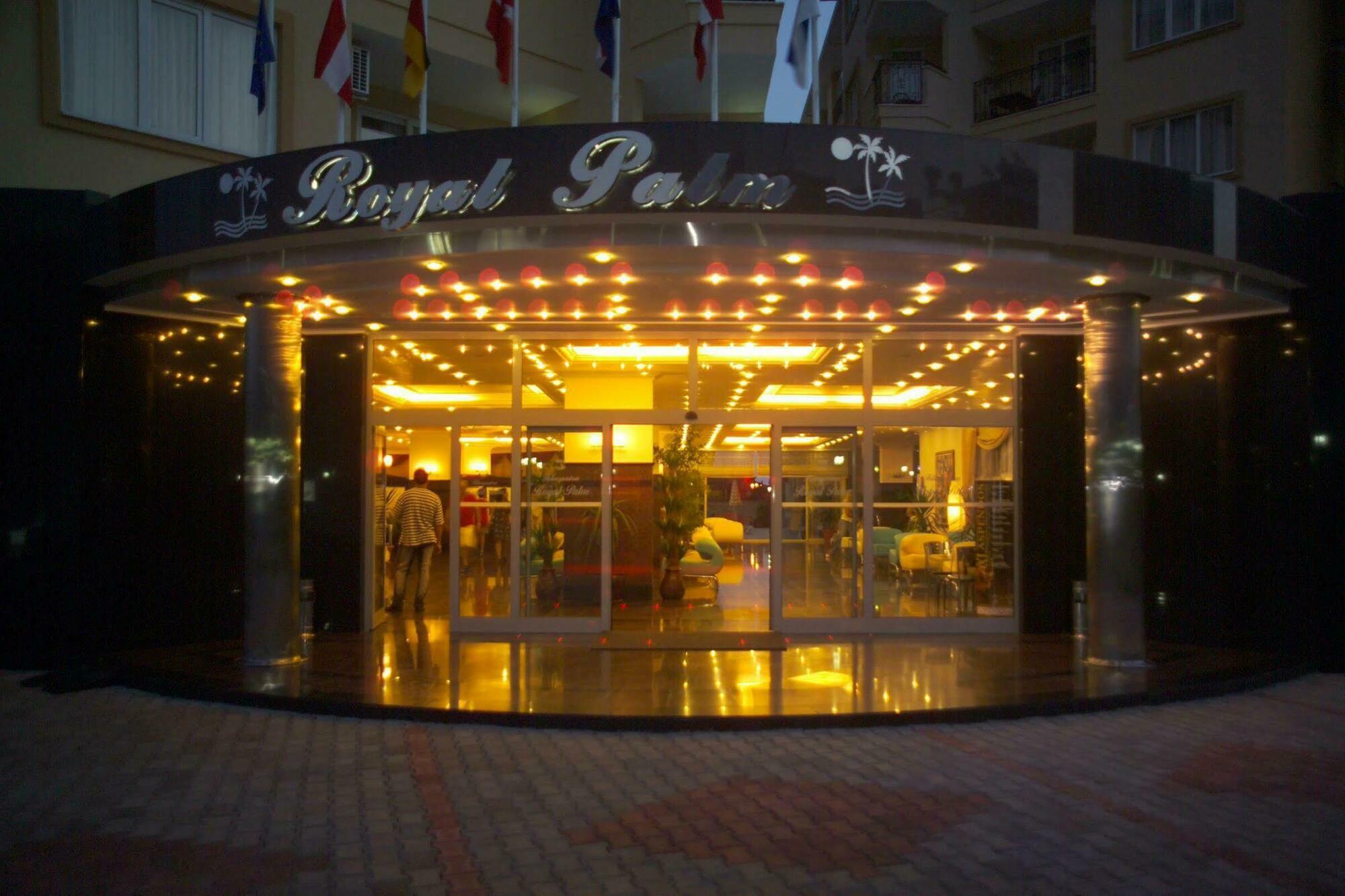 Kleopatra Royal Palm Hotel อลันยา ภายนอก รูปภาพ