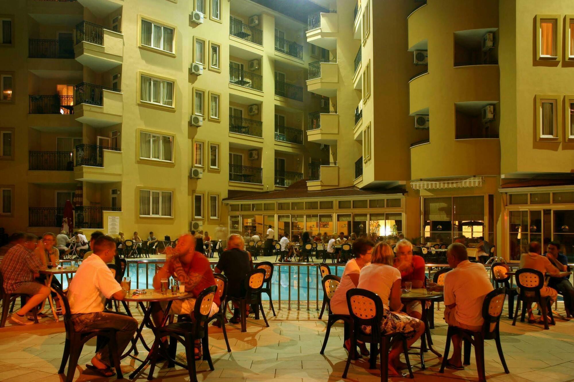 Kleopatra Royal Palm Hotel อลันยา ภายนอก รูปภาพ